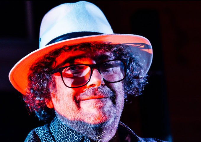 “Pure and Simple”: Ervin Munir’s Soulful Anthem of Love and Authenticity
