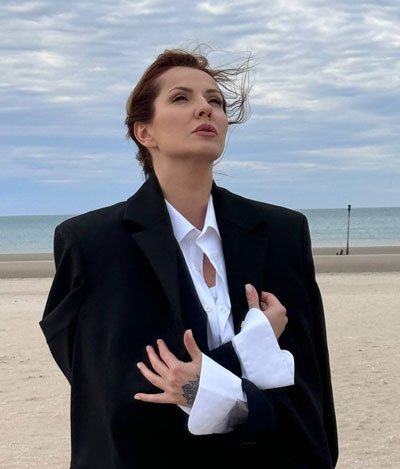 OLENA NOSALII