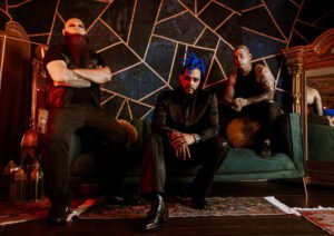 “Puñeta Soy Humano” Is the Song GEARS Were Built to Make
